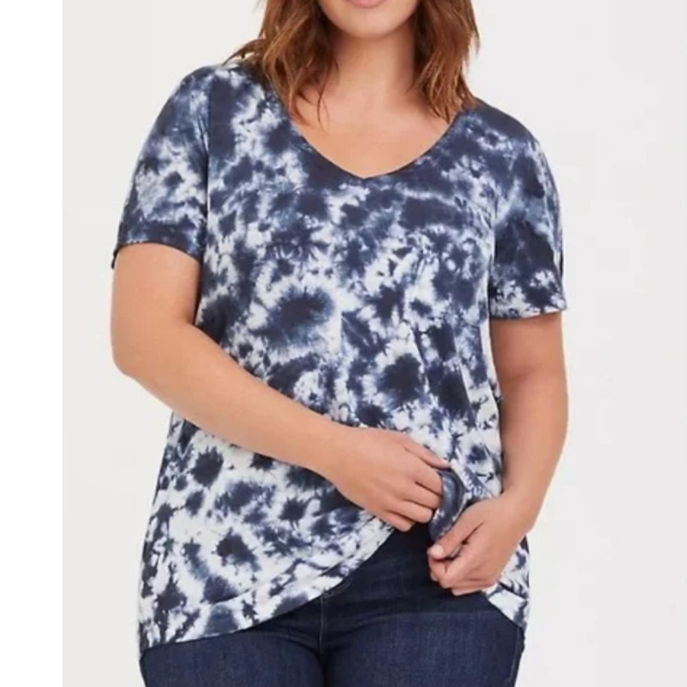 TORRID PREMIUM TIE-DYE POCKET V-NECK TEE sz 1 14 16 NWT